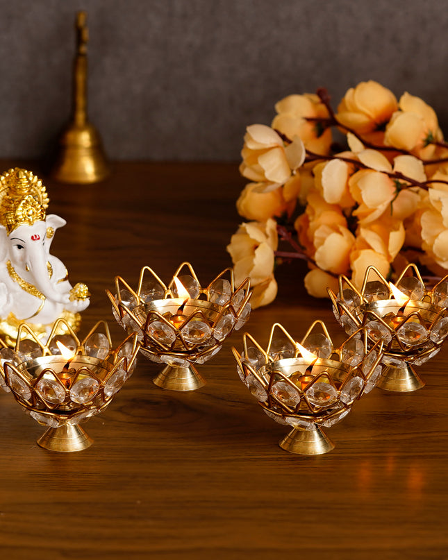 eCraftIndia Set of 4 Lotus Shape Crystal Tea Light Holder
