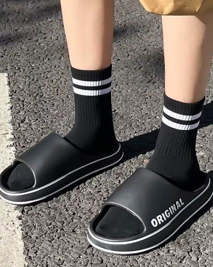 Women Letter Slippers Beach Slides Solid Color Mens Thick Sole Indoor Bathroom anti Slip Shoes Summer Couple Sandals