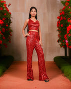 Red / M