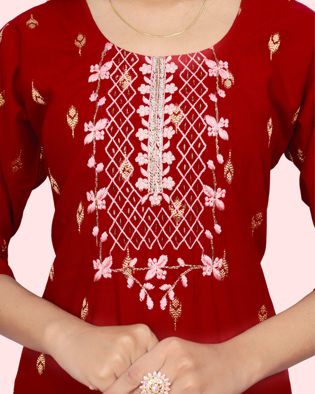 Cotton Kurti with Stunning Embroidered Neck-3
