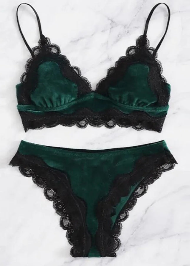 Solid Comfy Velvet Lingeries for Women Floral Lace Gathered Bras and Thong Set 2Pcs Seductive Lingerie Sexy Sleepwear Pajama Set
