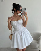 White / S